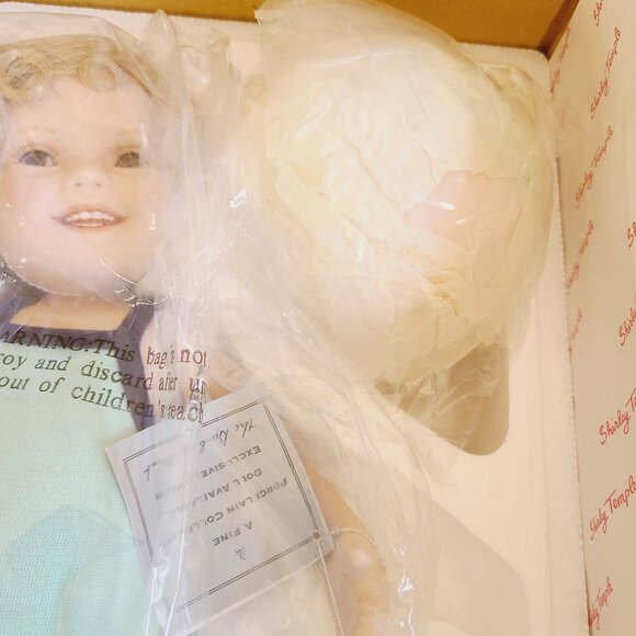 Danbury Mint Shirley Temple Doll Bathing Beauty Toddler Collection New In Box - Picture 4 of 16